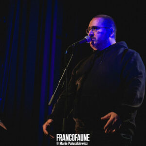 Les Fleurs du Slam #5 Les Fleurs du Slam #5 @ Le 140 (FrancoFaune 2024) © Marie Paluszkiewicz