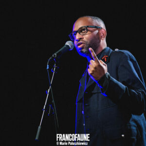 Les Fleurs du Slam #5 Les Fleurs du Slam #5 @ Le 140 (FrancoFaune 2024) © Marie Paluszkiewicz