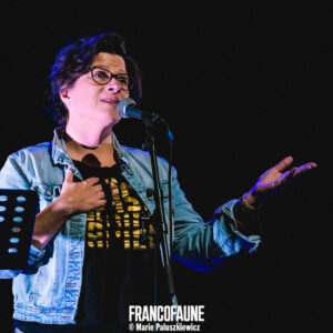 Les Fleurs du Slam #5 Les Fleurs du Slam #5 @ Le 140 (FrancoFaune 2024) © Marie Paluszkiewicz