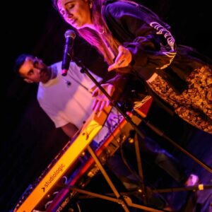 Izali Izali @ Maison poème (Auditions Parcours FrancoFaune 2025) © Lara Herbinia