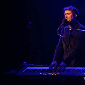 Albin de la Simone Albin de la Simone @ Espace Lumen (FrancoFaune 2025) © Lara Herbinia