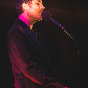 Albin de la Simone Albin de la Simone @ Espace Lumen (FrancoFaune 2025) © Lara Herbinia
