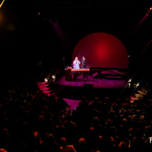 Albin de la Simone Albin de la Simone @ Espace Lumen (FrancoFaune 2025) © Lara Herbinia